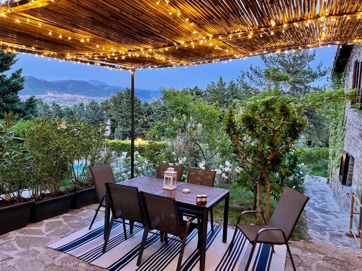 La Panoramica Gubbio - Maison De Charme - Casette E Appartamenti Self Catering Per Vacanze Meravigliose! Экстерьер фото